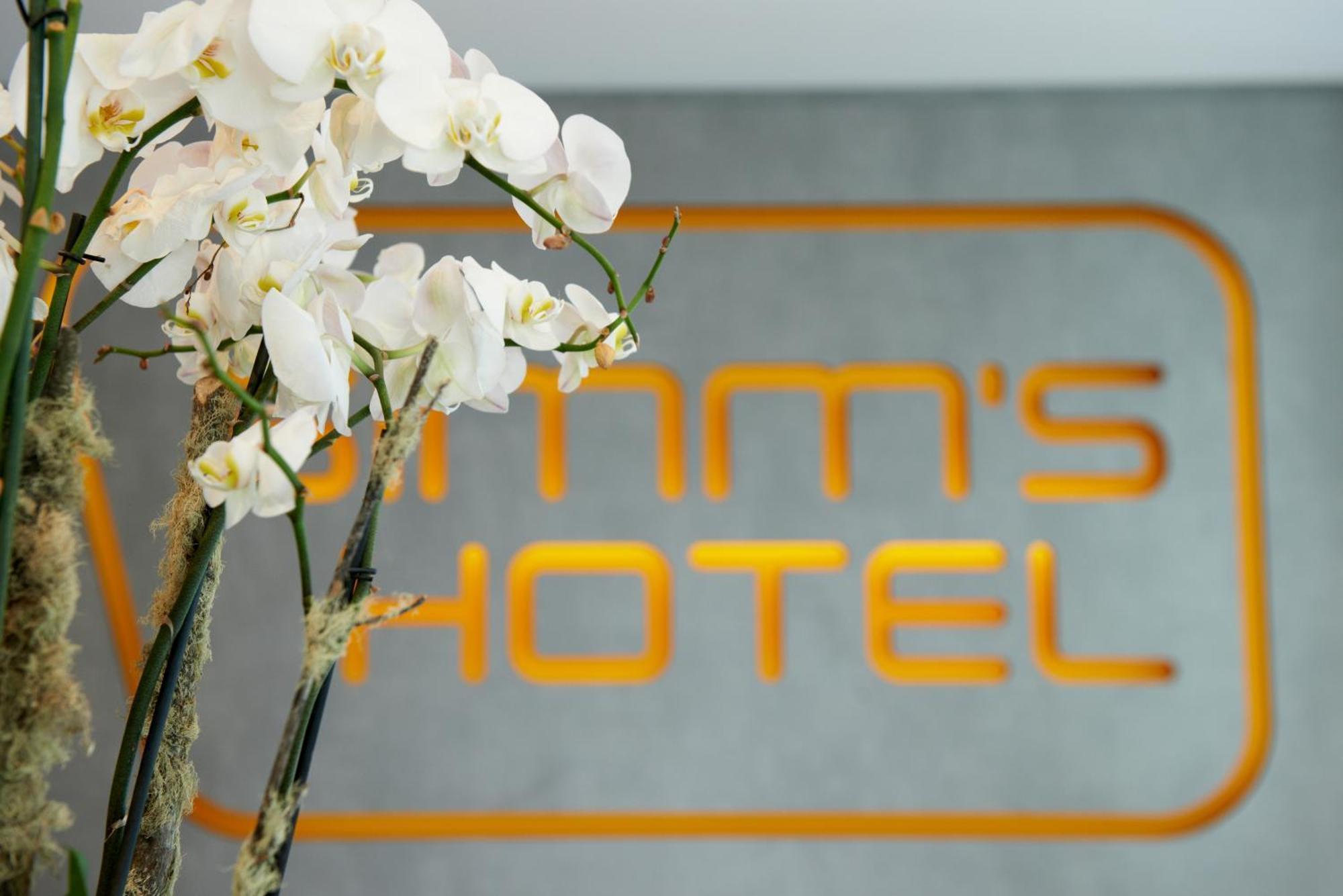 Simm'S Hotel - Cityhotel Next To Metro U3 Вена Экстерьер фото